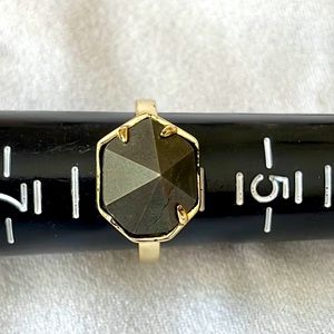 Kendra Scott pyrite Miriam ring size 6 in gold frame - please read